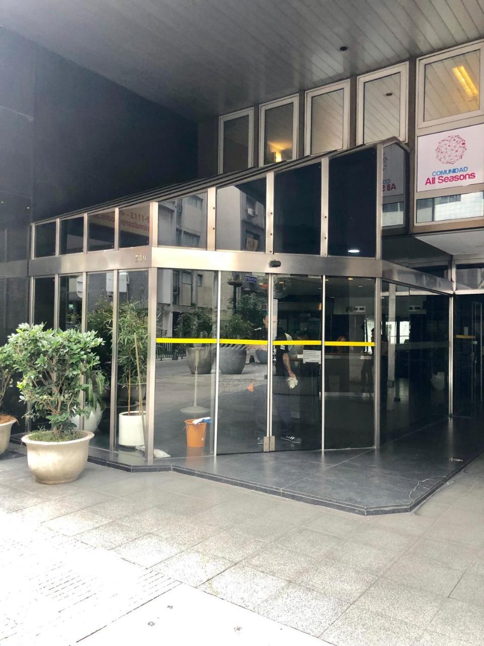 Departamento Centro Esmeralda 11 بوينس آيرس المظهر الخارجي الصورة
